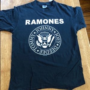 Vintage Ramones T Shirt !!!